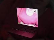 Lilith bella maiala italiana si masturba in webcam