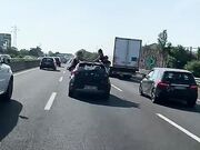 Troiette ubriache in autostrada Bologna