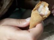 Il cornetto con la sborra è molto più buono