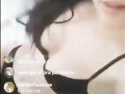 Teen italiana zoccola le esce in Diretta IG