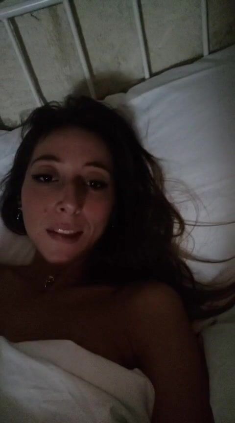 Diretta Periscope ragazza italiana nuda | Solopornoitaliani