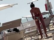 Milf fica al mare in topless