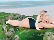 Wanda Nara sexy in bikini