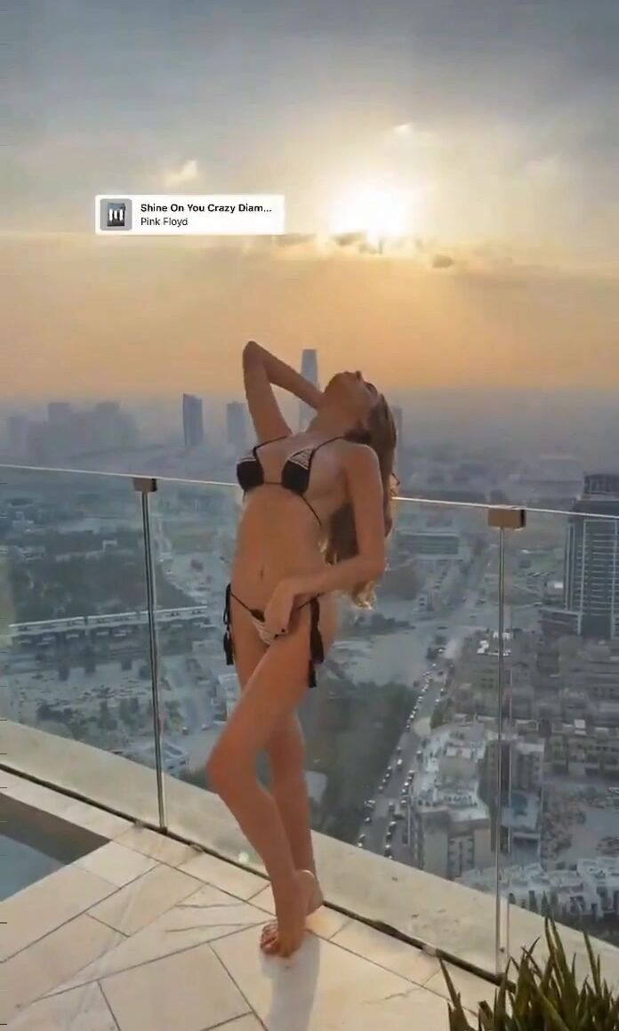 Asia G. splendida a Dubai | Solopornoitaliani